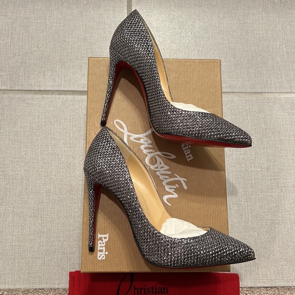 Christian Louboutin Pumps - Picture 6 of 8